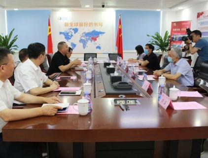O Centro de Publicidade do Ministério de Assuntos de Veteranos e o Departamento de Assuntos de Veteranos da Província de Shandong visitaram nossa empresa
